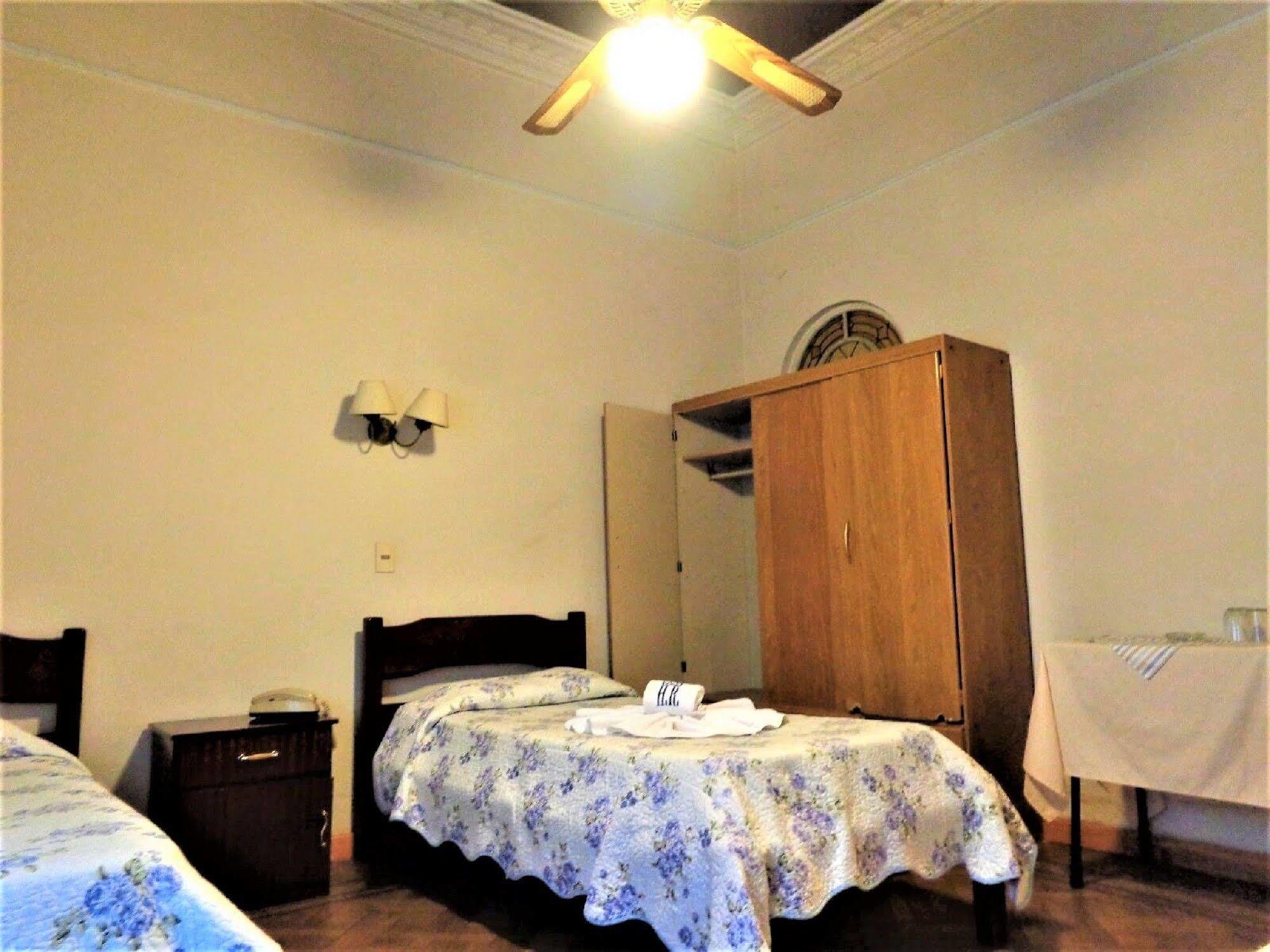 Hotel Richmond Montevideo Kültér fotó
